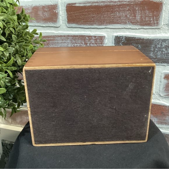 Vintage Solid Wood Index Card Box from Products Service Industries - Napa Valley - Picture 11 of 14